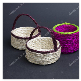 Cestino intrecciato con corda naturale