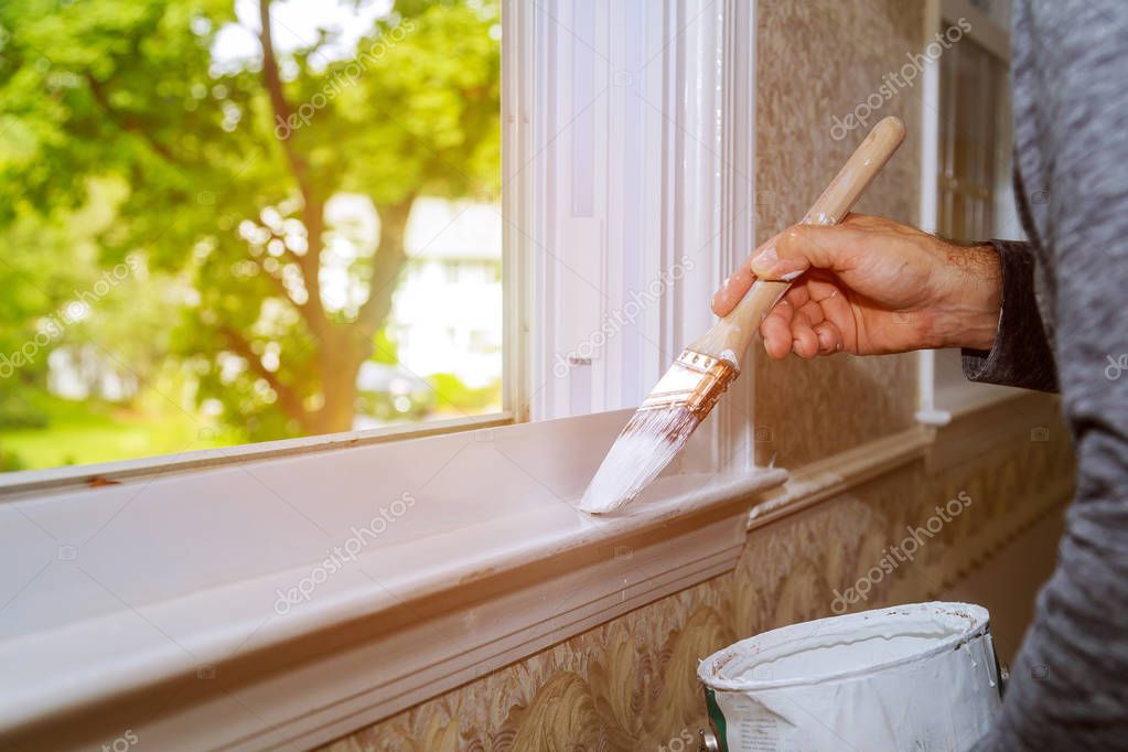 Pittura decorativa su vetro